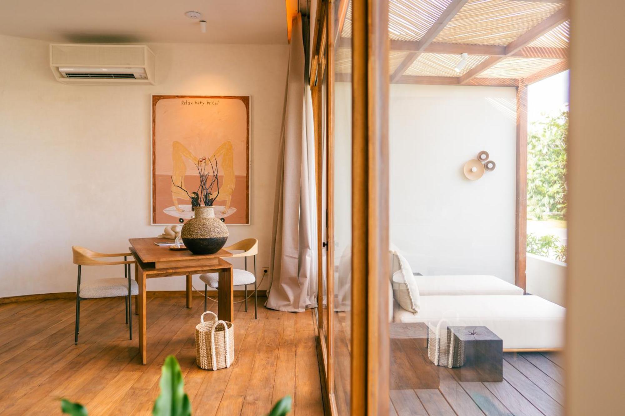 Oshom Bali At Nuanu Creative City Tanah Lot Екстериор снимка
